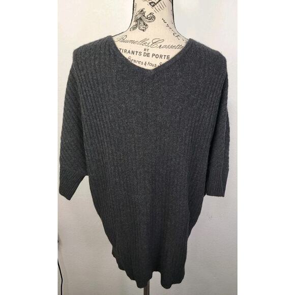 VINCE. Sweater Top Womens Sz S 100% Cashmere Asymmetric Rib Short Sleeves Gray - Picture 7 of 12